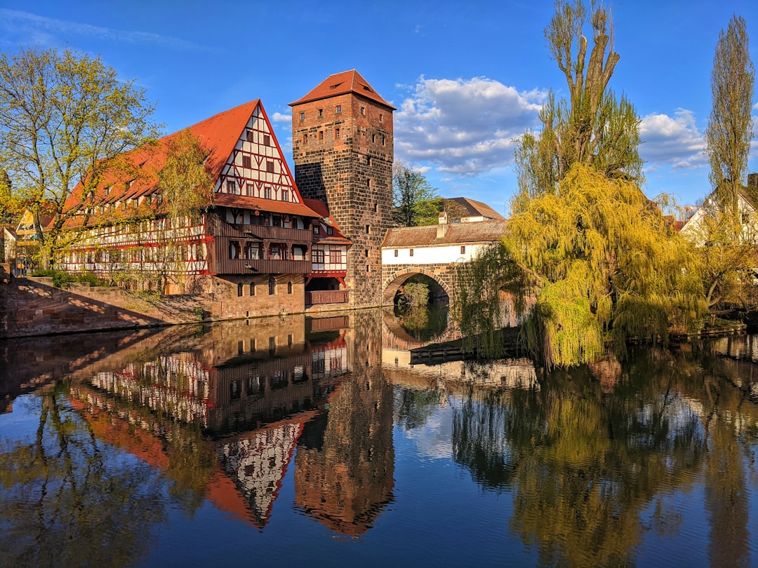 Secret World vs Wanderlog in Nuremberg 2026: Best Choice - Nürnberg | Secret World Trip Planner