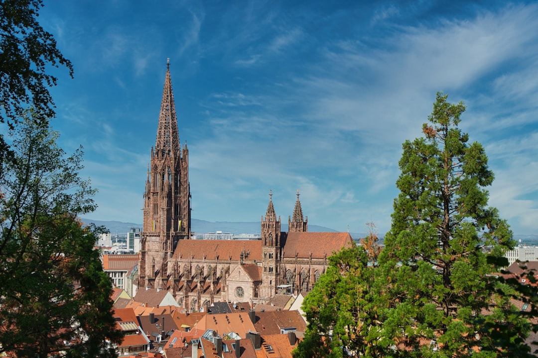 Secret World vs Wanderlog in Freiburg im Breisgau 2026: Der Vergleich - Freiburg im Breisgau | Secret World Trip Planner