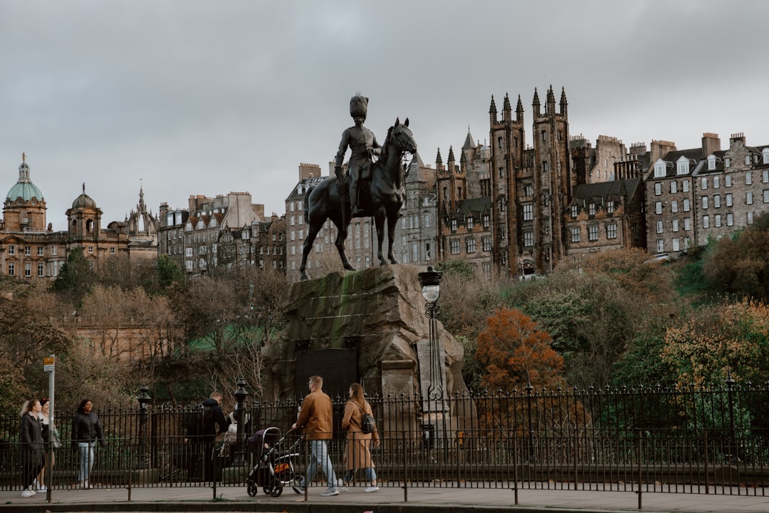 Secret World App Review Edinburgh 2026: Il Miglior Trip Planner - Edinburgh | Secret World Trip Planner