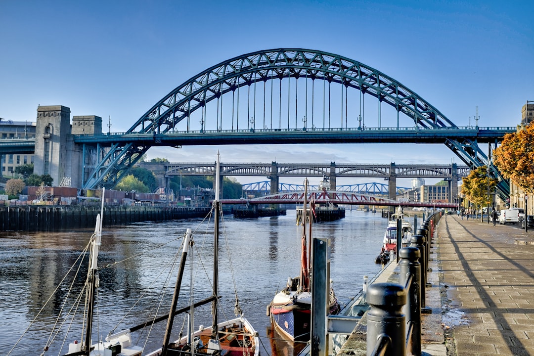 Migliori app viaggio Newcastle 2026: top 5 per il tuo viaggio - Newcastle | Secret World Trip Planner