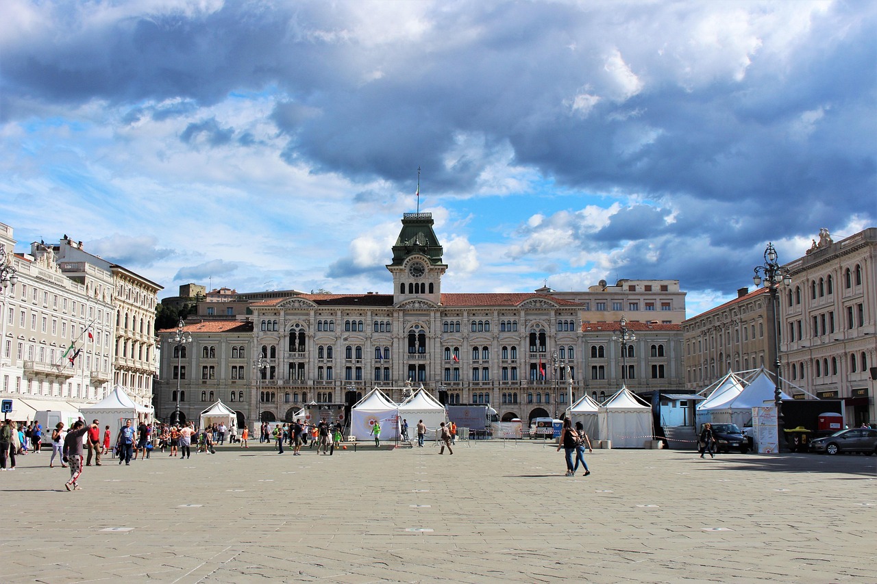 Top AI travel apps Trieste 2026: La scelta migliore - Trieste | Secret World Trip Planner