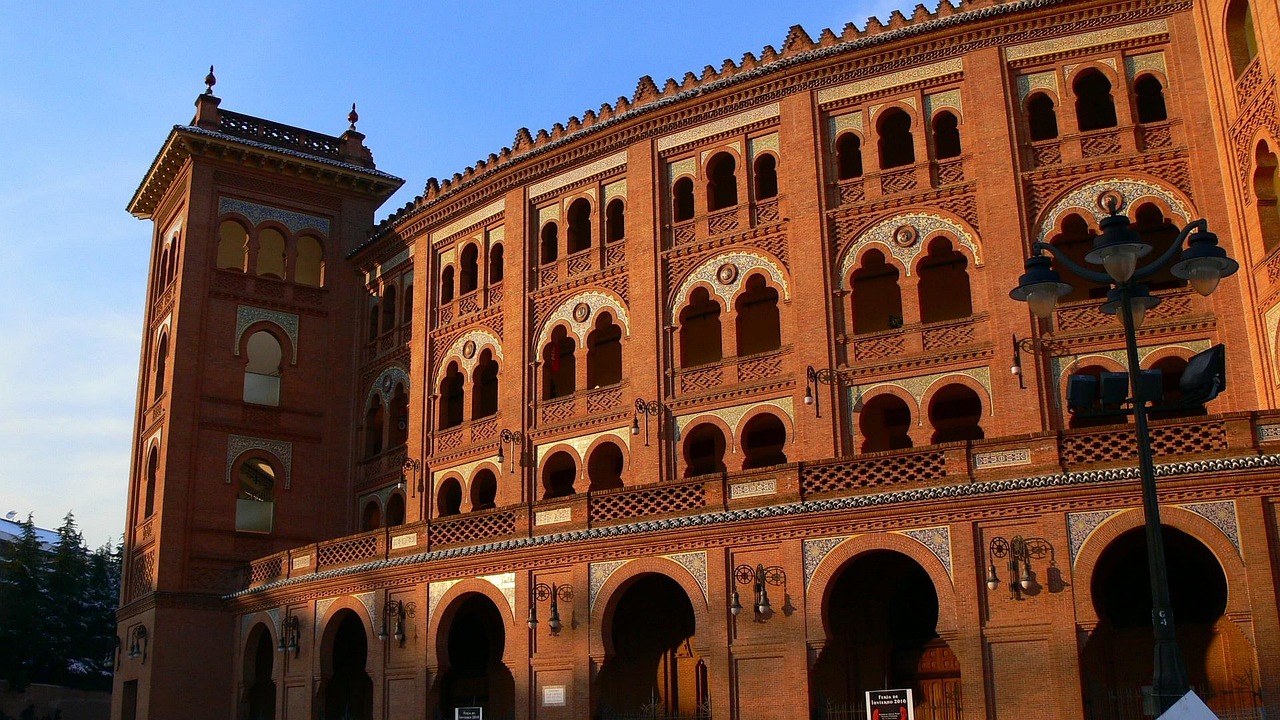 Itinerario Toledo 2026 con AI: Scopri la città con Secret World - Toledo | Secret World Trip Planner