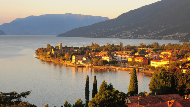 Secret World vs TripIt a Como: Il Miglior Trip Planner 2026 - Como | Secret World Trip Planner