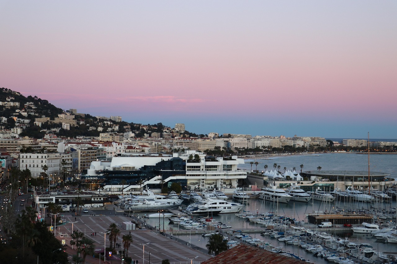 AI Trip Planner Cannes 2026: Rivoluziona i Tuoi Viaggi - Cannes | Secret World Trip Planner
