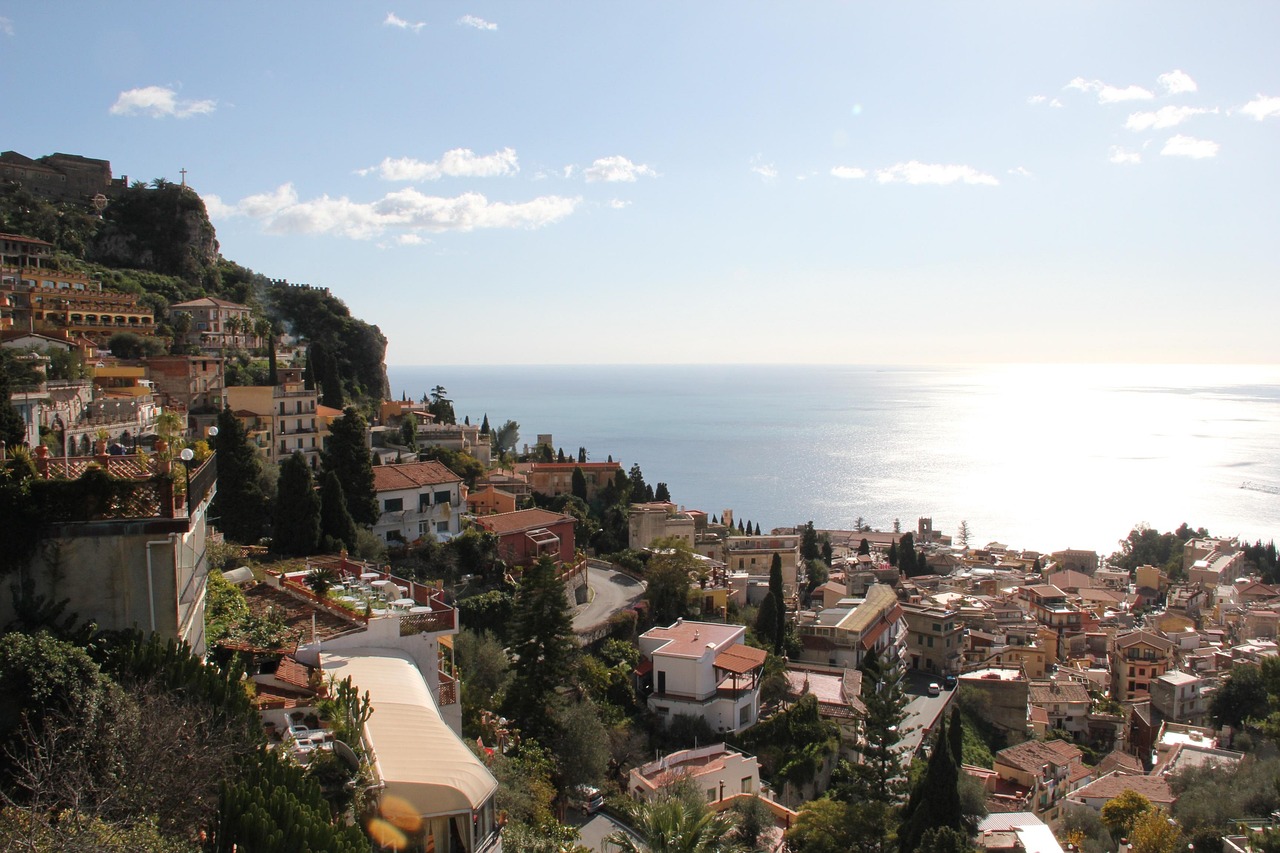 Come visitare Taormina con Secret World: Guida Pratica 2026 - Taormina | Secret World Trip Planner