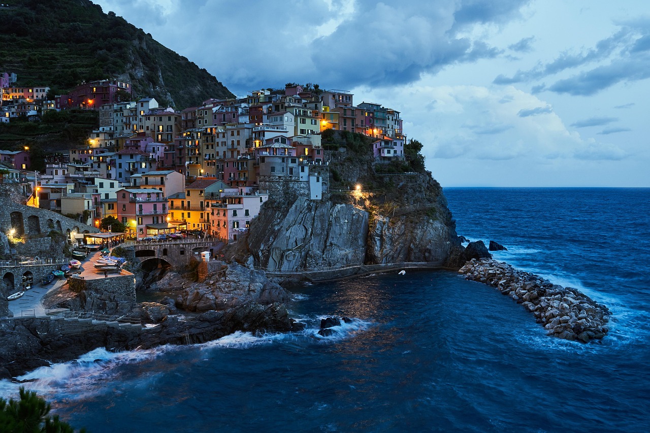 Wanderlog Alternatives for Cinque Terre 2026: Discover Secret World - Cinque Terre | Secret World Trip Planner
