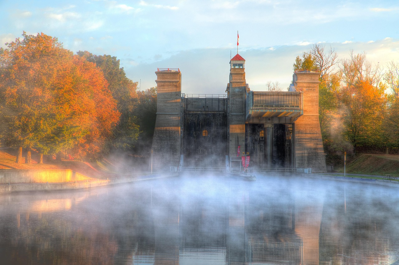 Come visitare Peterborough con Secret World: Guida Pratica 2026 - Peterborough | Secret World Trip Planner