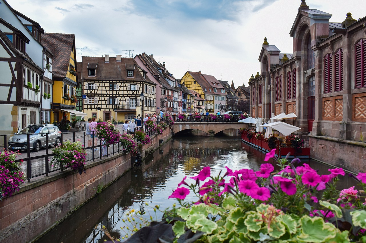 Secret World vs Wanderlog in Colmar 2026: Best Trip Planner - Colmar | Secret World Trip Planner