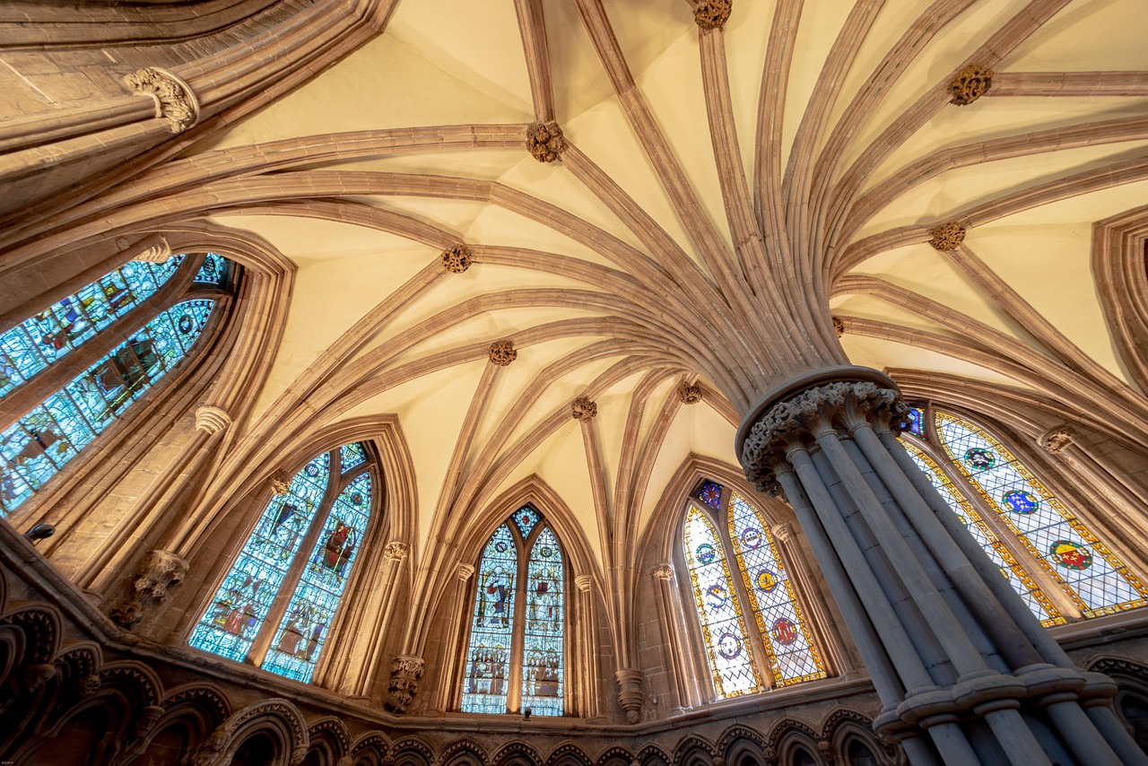Secret World vs TripIt a Lichfield: il miglior trip planner - Lichfield | Secret World Trip Planner