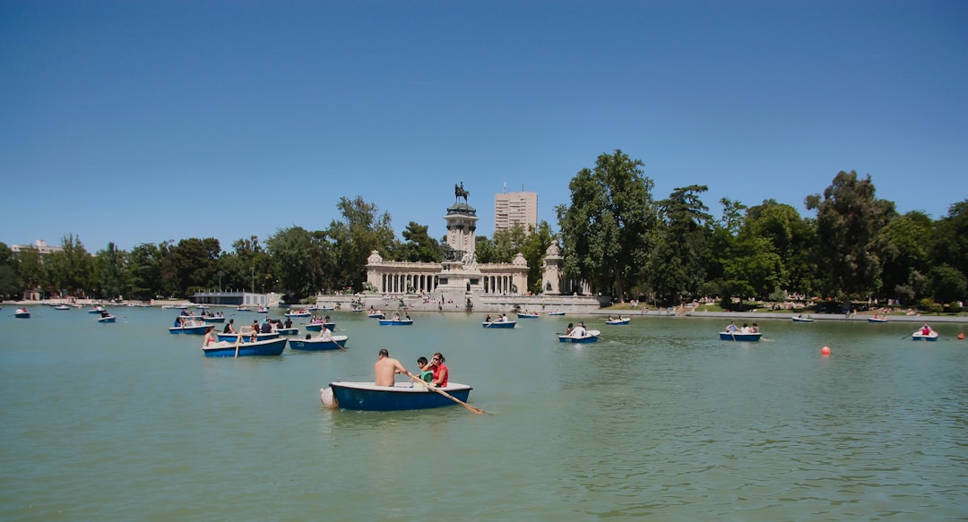 Mejor Planificador de Viajes AI Madrid 2026: Descubre Secret World - Madrid | Secret World Trip Planner