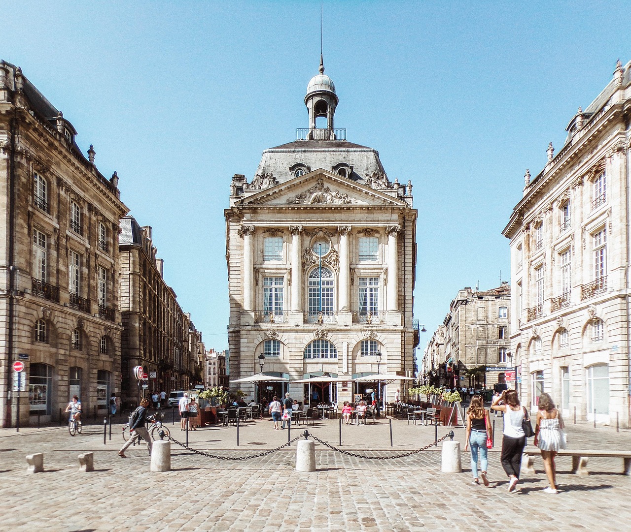 Itinéraire Bordeaux 2026 avec IA : le guide parfait - Bordeaux | Secret World Trip Planner