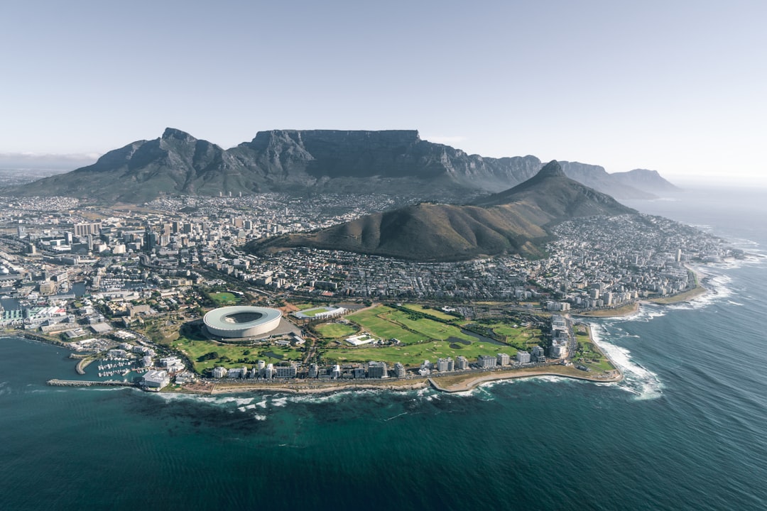 Secret World vs Wanderlog a Cape Town 2026: Chi Vince? - Cape Town | Secret World Trip Planner
