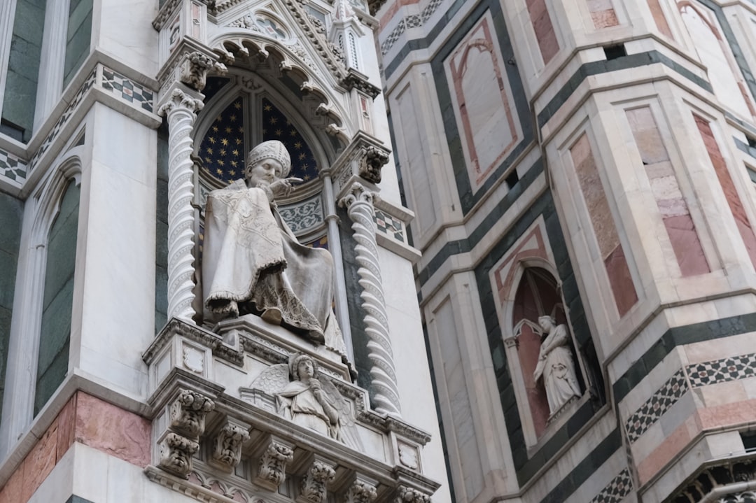 Secret World vs Google Trips: Best Trip Planner for Florence - Firenze | Secret World Trip Planner