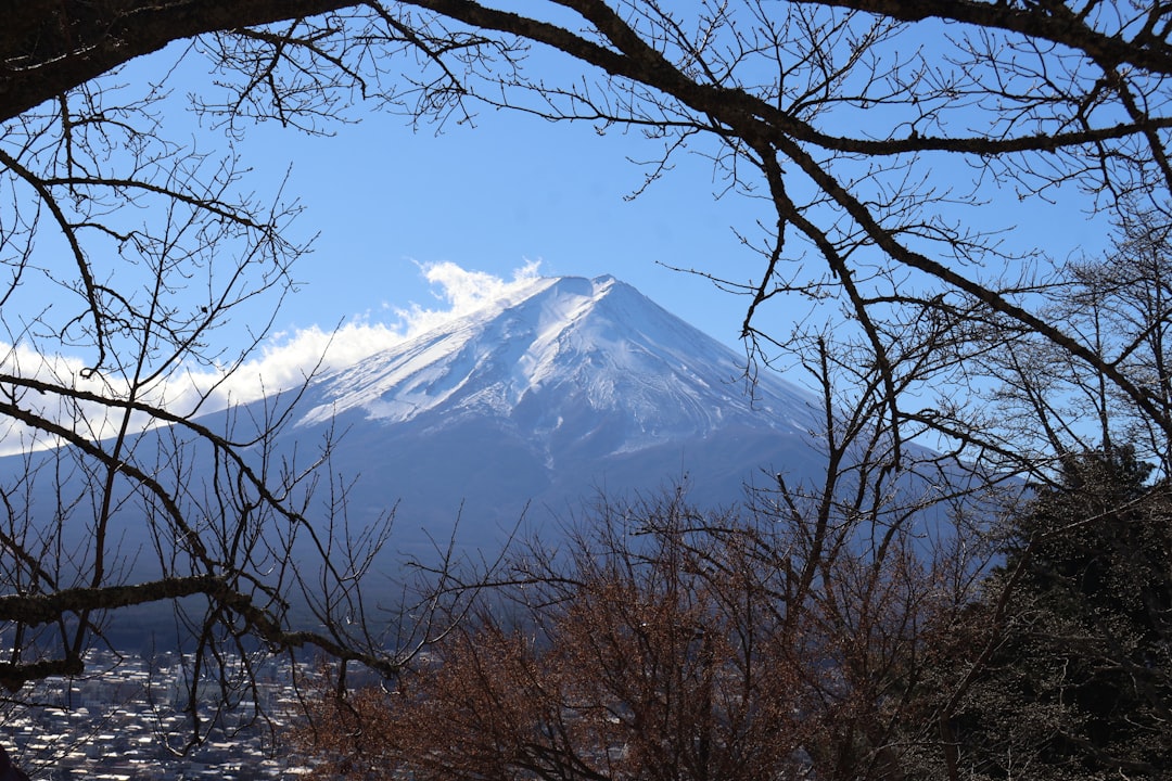 Fujiyoshida: Il Sacro Monte Fuji e la Sua Magia - Fujiyoshida | Secret World Trip Planner