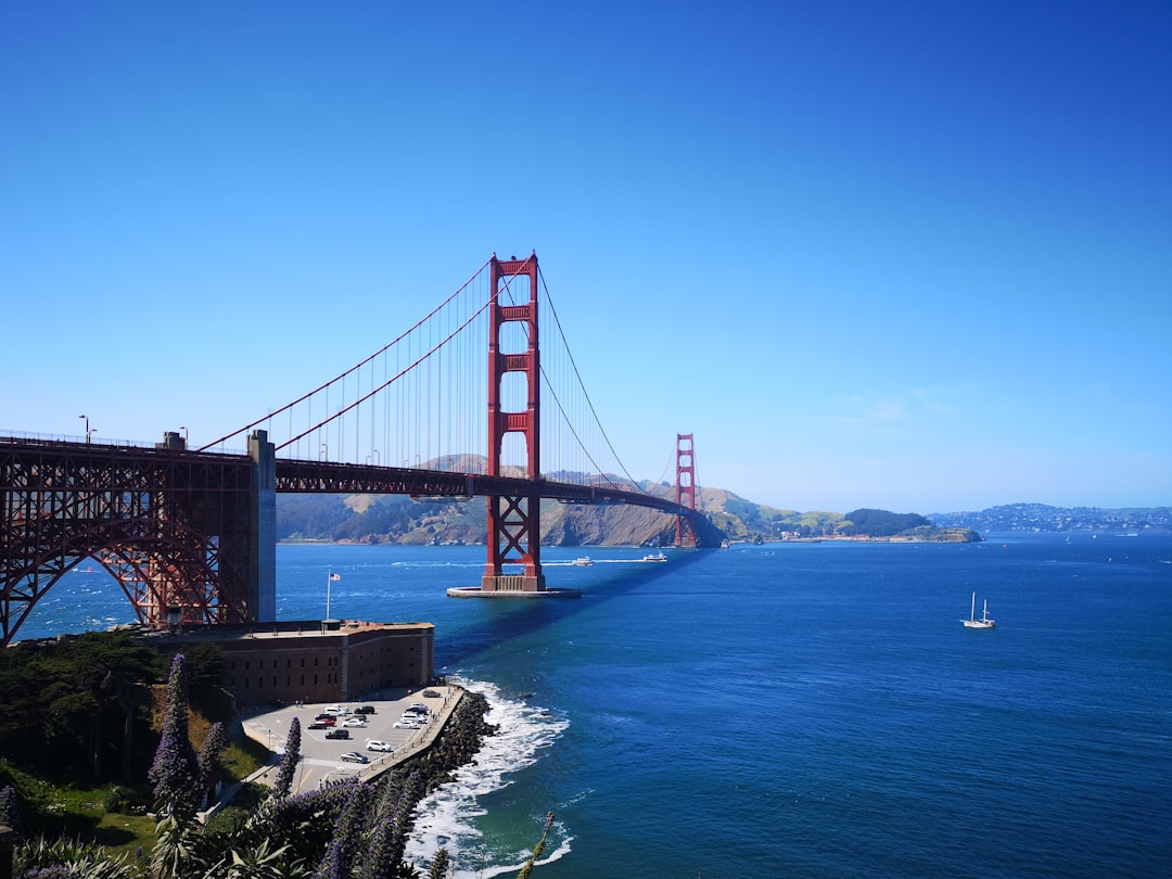 Очарование моста Золотые Ворота: Икона архитектуры - San Francisco | Secret World Trip Planner