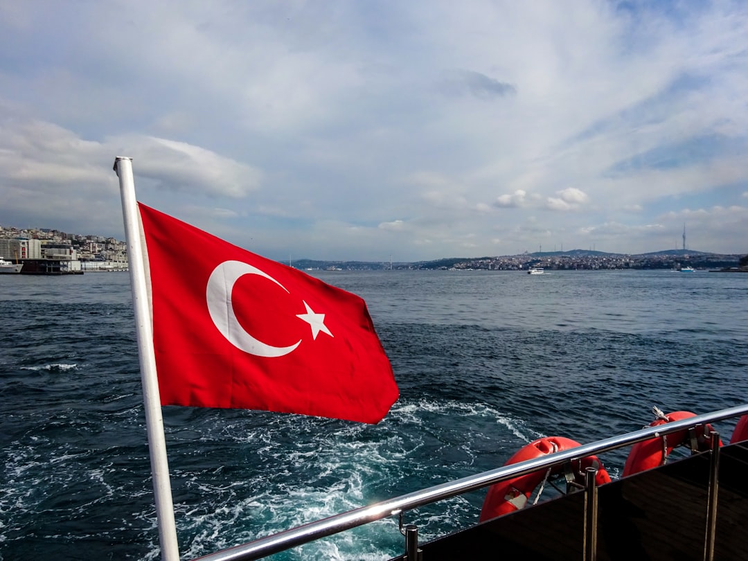 AI Reiseplaner 2026: Entdecke Istanbul mit Secret World - Istanbul | Secret World Trip Planner