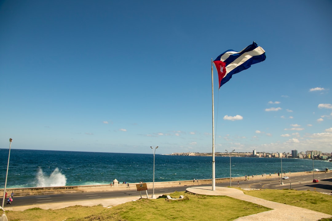 Descubre Puerto de Boniato: un rincón auténtico de Cuba - Santiago de Cuba | Secret World Trip Planner