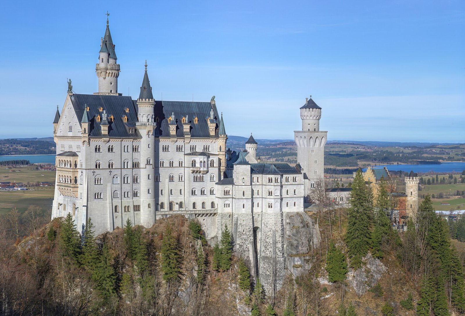 Descubre el Castillo de Neuschwanstein: un sueño bávaro - Schwangau | Secret World Trip Planner