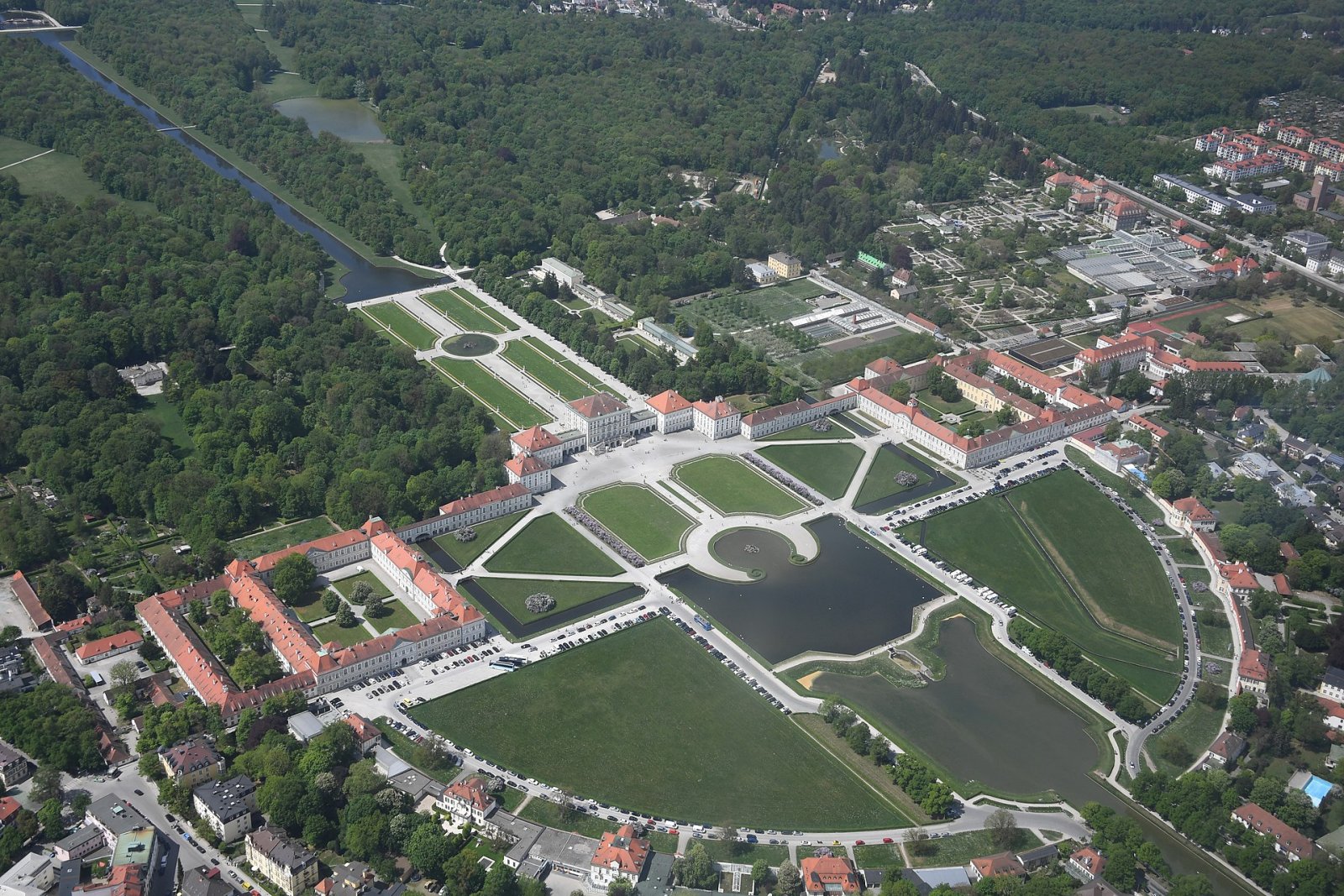 Entdecken Sie das Schloss Nymphenburg in München - München | Secret World Trip Planner