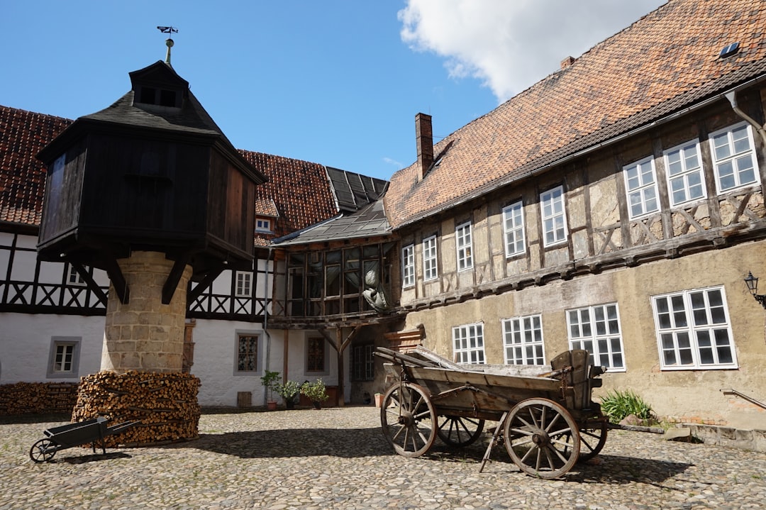 Entdecke das Quedlinburg Kloster: ein mittelalterliches Juwel in Deutschland - Quedlinburg | Secret World Trip Planner