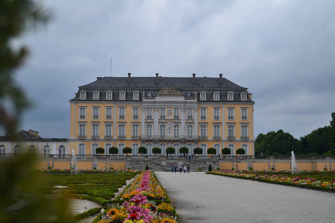 Откройте для себя Schloss Augustusburg: барочный шедевр в Бруле - Brühl | Secret World Trip Planner