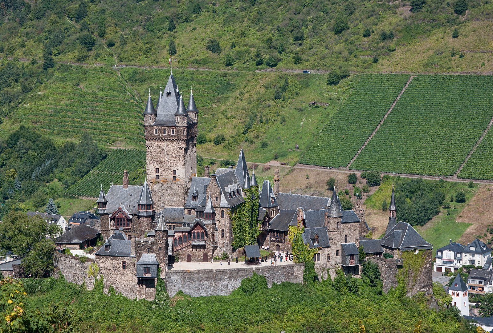 Die Erkundung der Burg Cochem: Geschichte und Schönheit - Cochem | Secret World Trip Planner