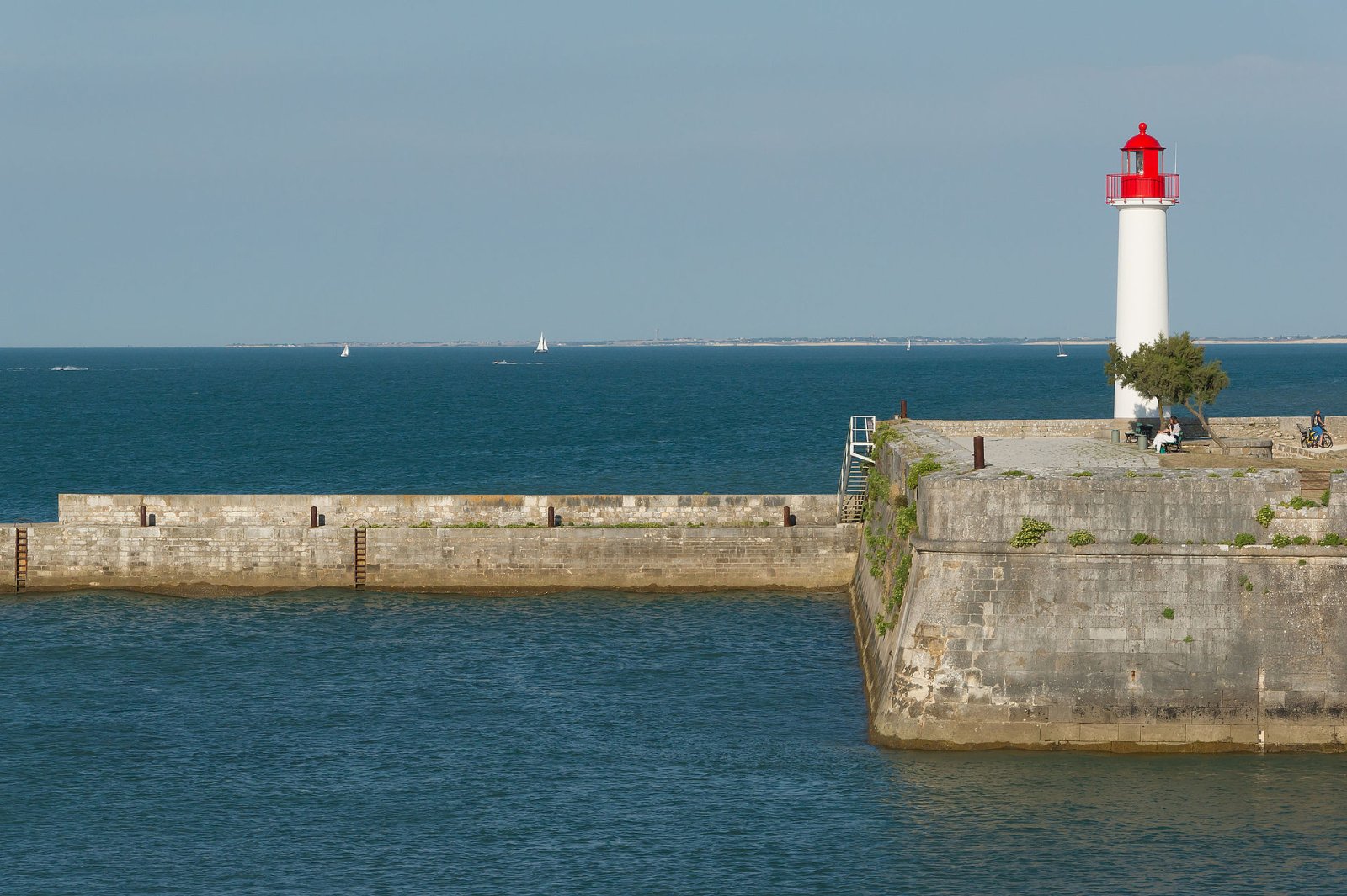 Discover Île de Ré: a natural gem in France - Saint-Maurice-la-Souterraine | Secret World Trip Planner