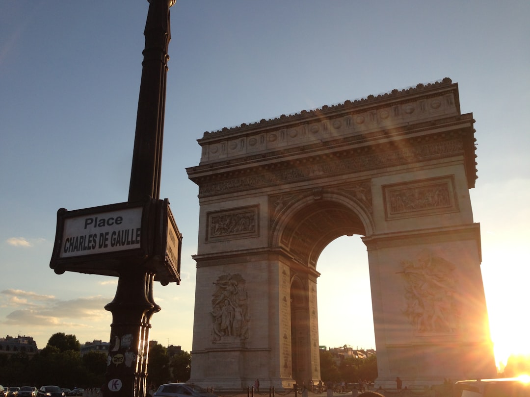 Discover the Arc de Triomphe: History and Beauty of Paris - Paris | Secret World Trip Planner