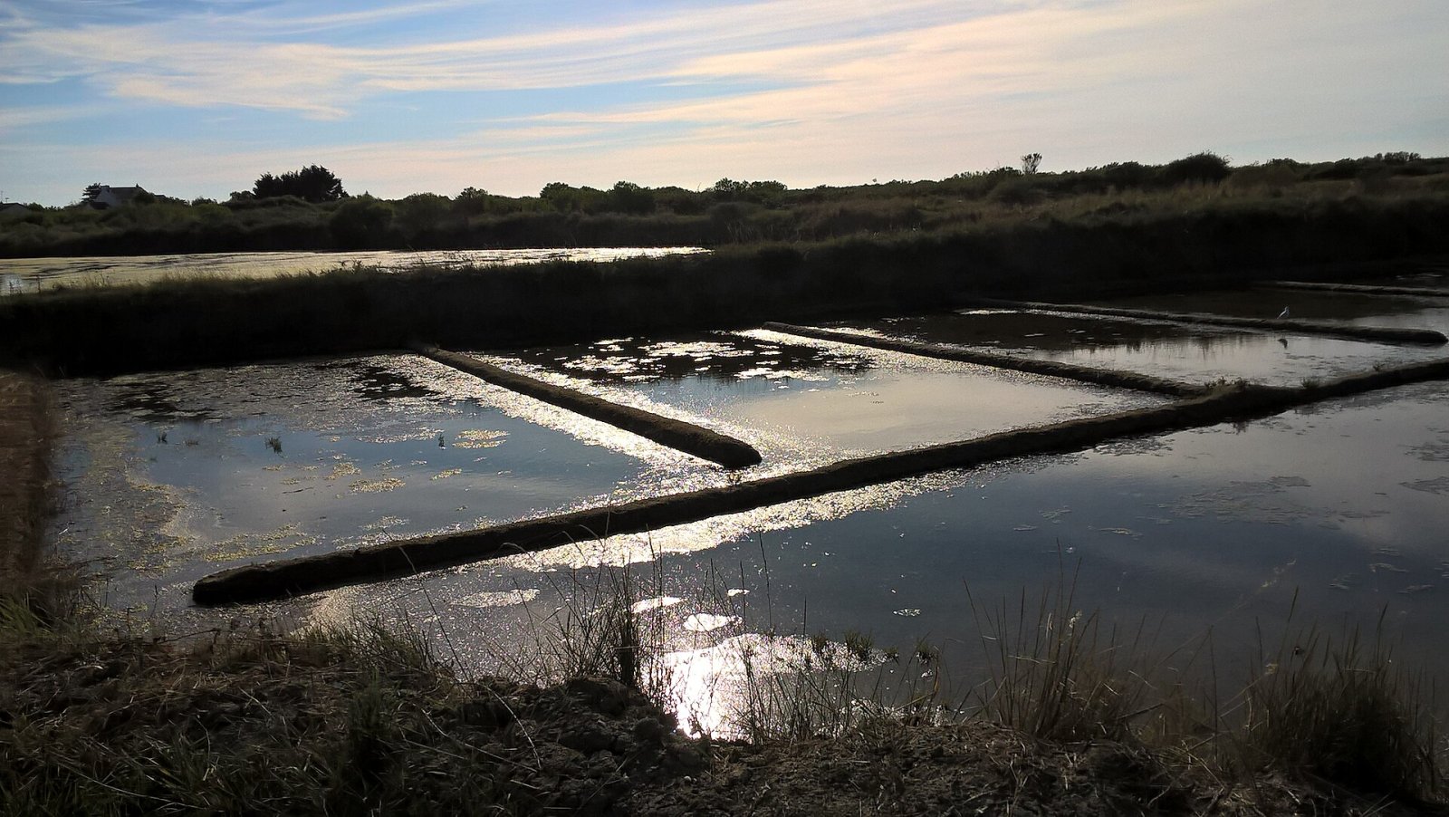Discover the Charm of the Marais Salants de Guérande - Méry-ès-Bois | Secret World Trip Planner