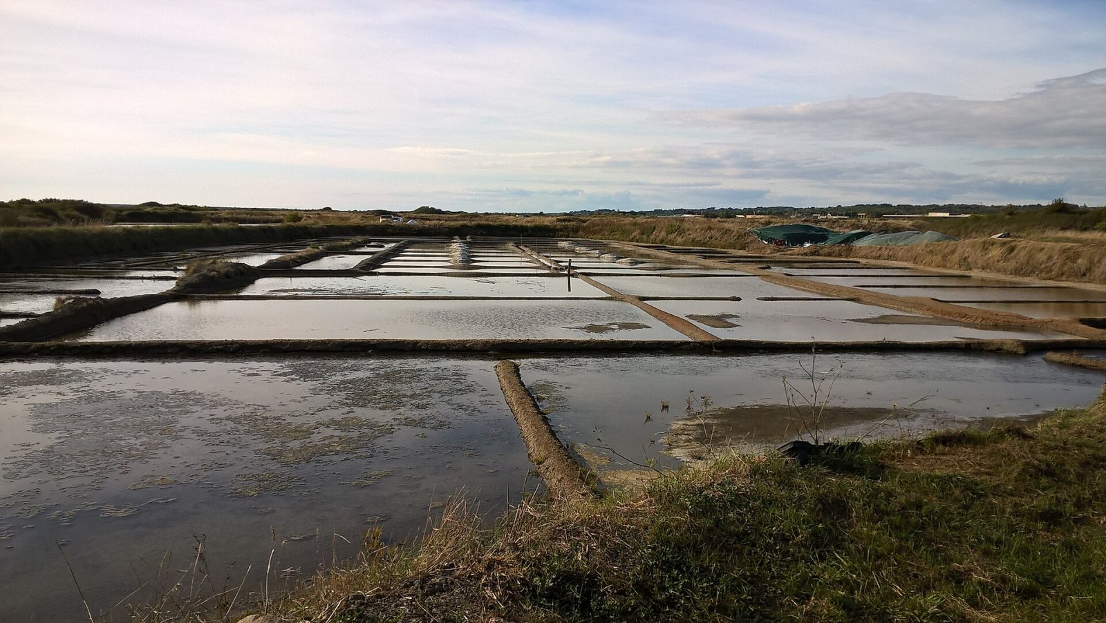 Descubra o encanto dos Marais Salants de Guérande - Méry-ès-Bois | Secret World Trip Planner