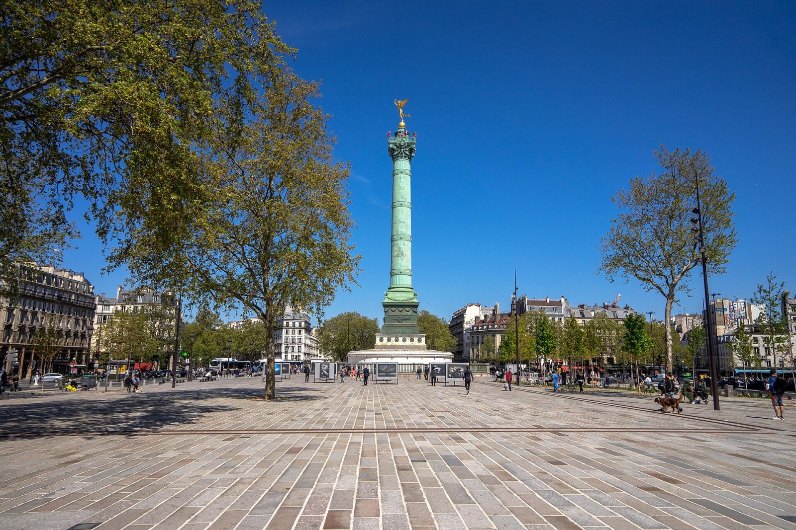 Découvrez la Place de la Bastille : Histoire et Charme de Paris - Paris | Secret World Trip Planner