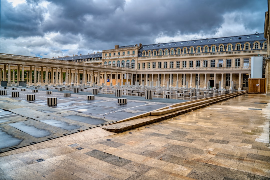 Palais Royal : Histoire et Beauté au Cœur de Paris - Paris | Secret World Trip Planner