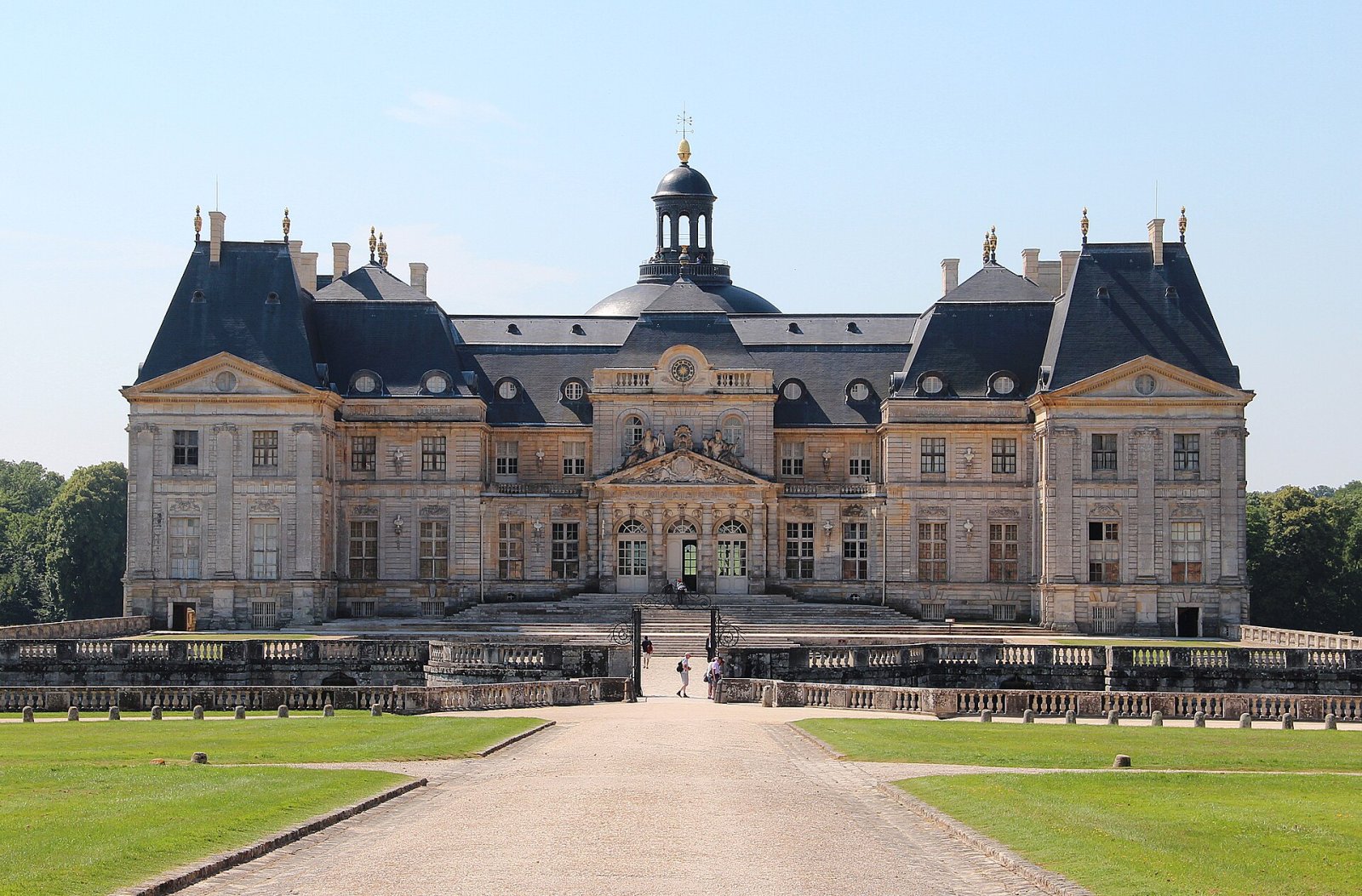 Château de Vaux-le-Vicomte: A Masterpiece of French Baroque - Maincy | Secret World Trip Planner
