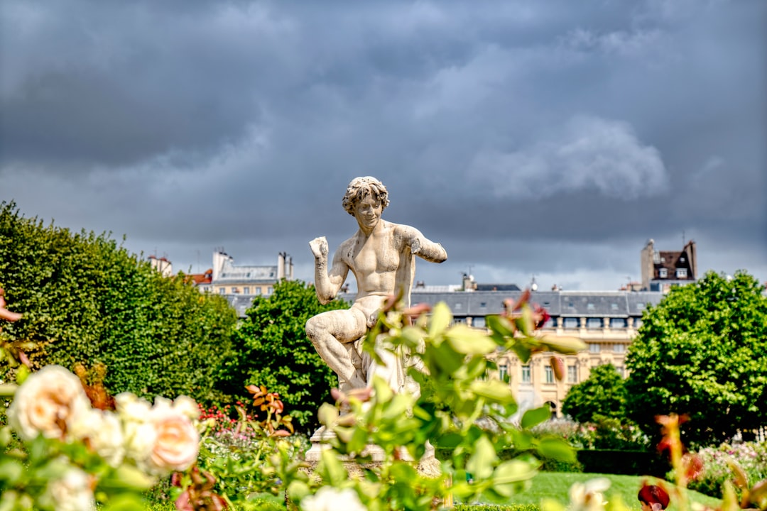 Descubra o Jardin des Tuileries: um canto da natureza em Paris - Paris | Secret World Trip Planner