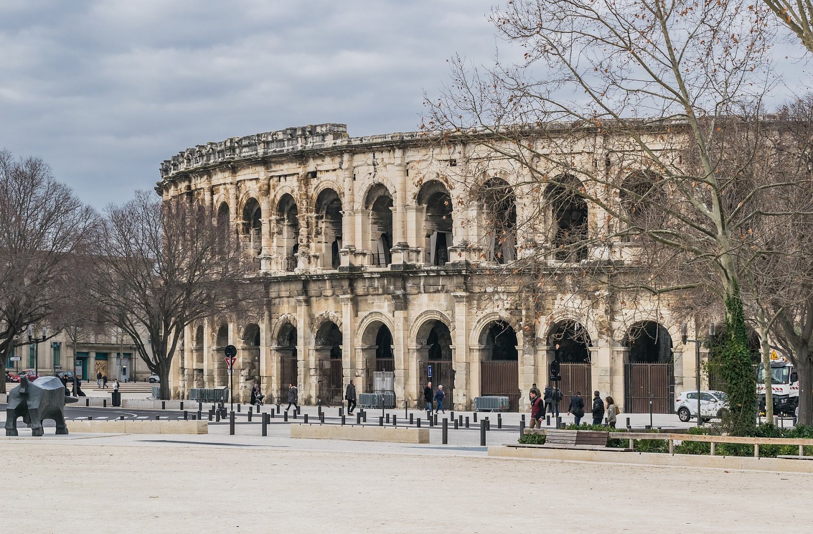 Explore as Arènes de Nîmes: um tesouro da história romana - Nîmes | Secret World Trip Planner