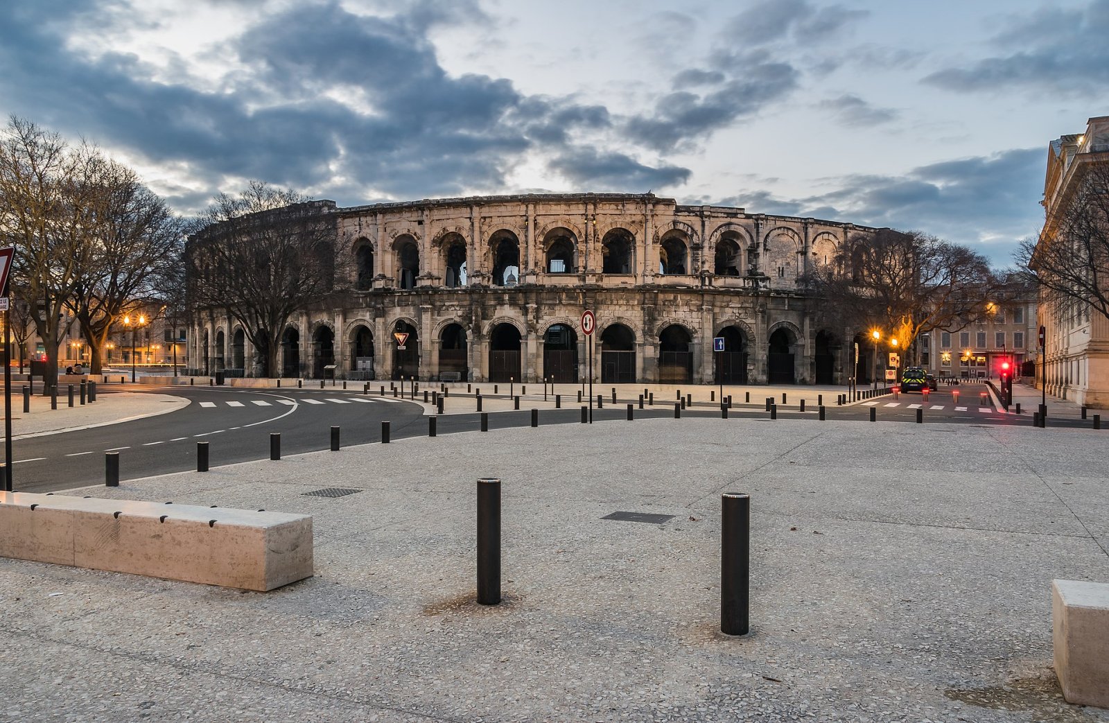 Исследуйте Арены Нима: сокровище римской истории - Nîmes | Secret World Trip Planner