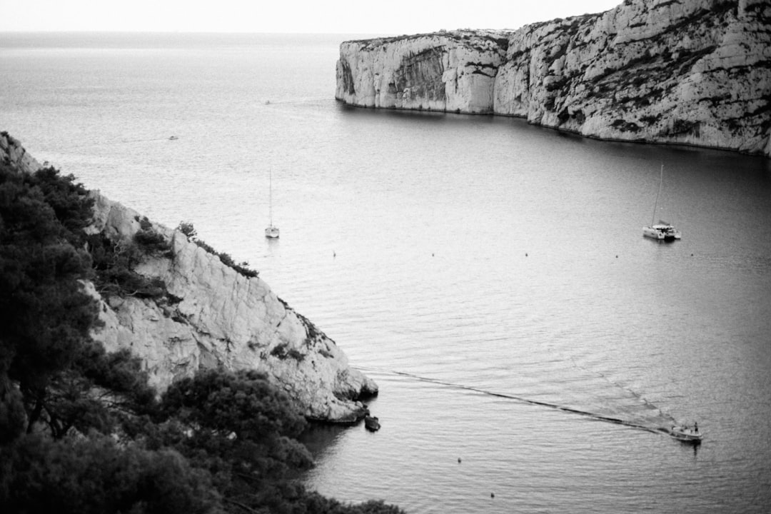 Каланк де Марсель: Природный Рай во Франции - Marseille | Secret World Trip Planner
