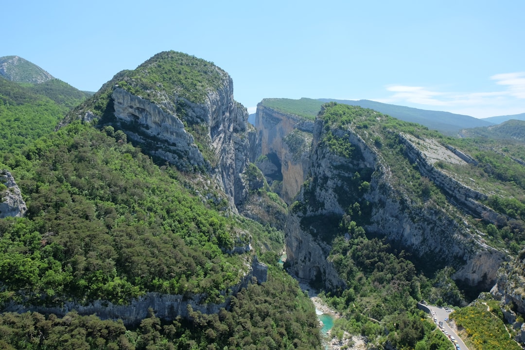 Gorges du Verdon: un paradiso naturale in Provenza - Aiguines | Secret World Trip Planner