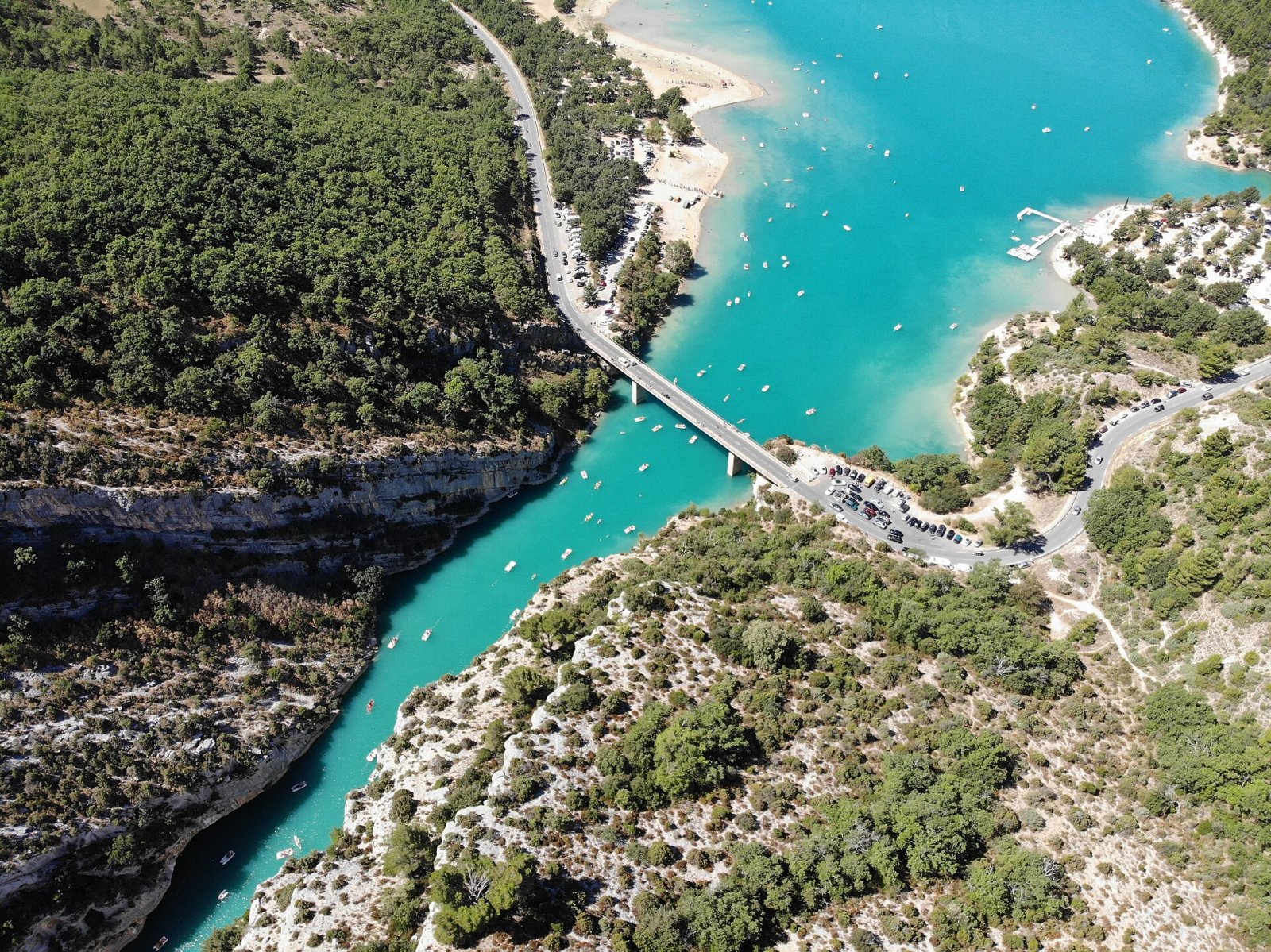 Лак де Сент-Круа: природное сокровище Прованса - Sainte-Croix-du-Verdon | Secret World Trip Planner
