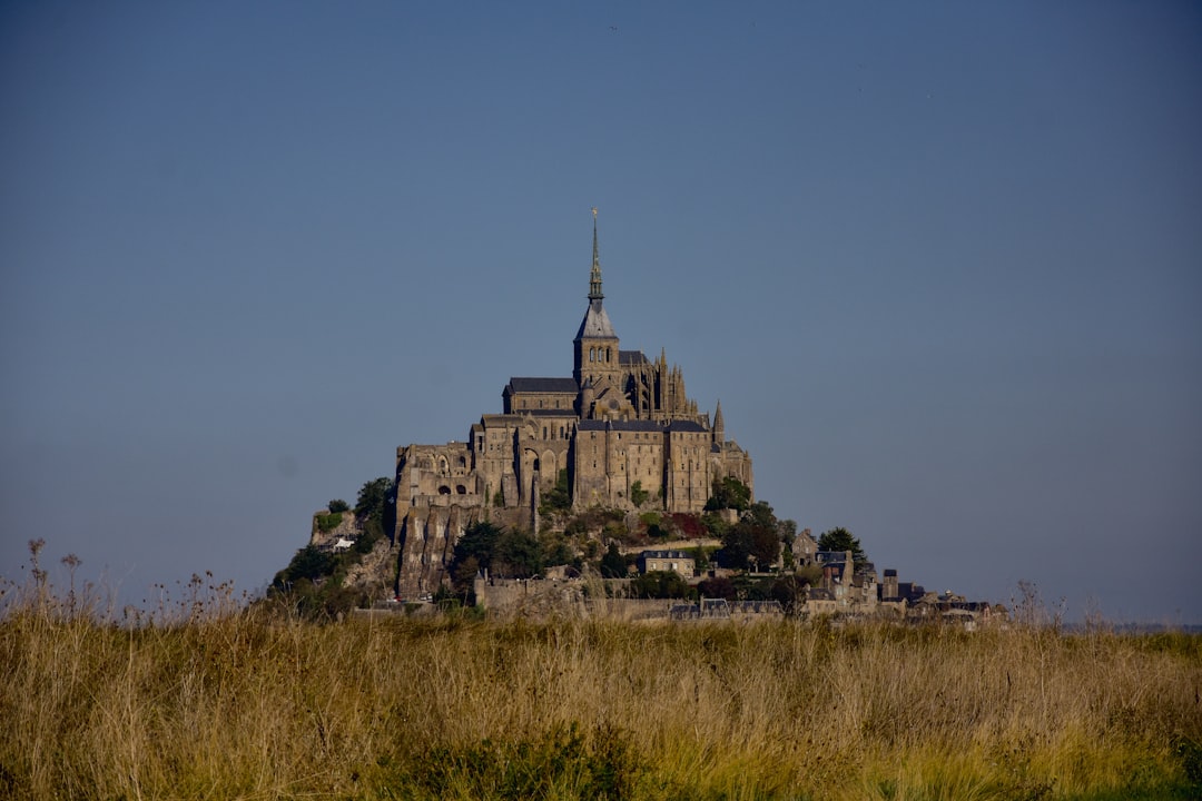 Découvrez Mont Saint-Michel : un joyau de Normandie - Nogent-le-Roi | Secret World Trip Planner