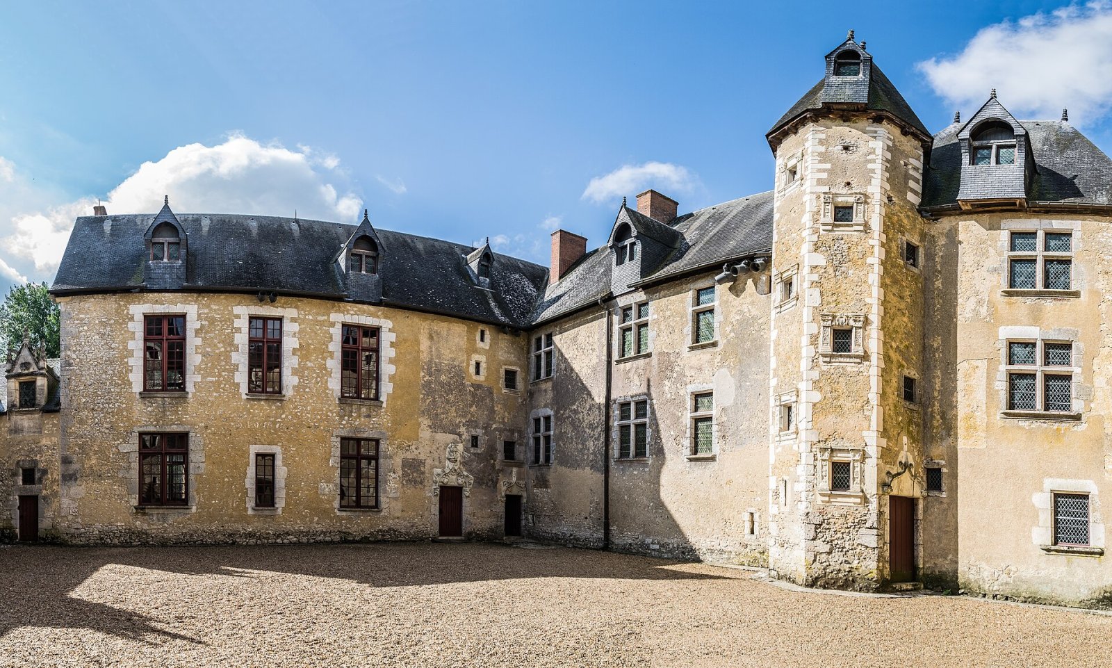 Discover the Charm of Château de Fougères in Brittany - Les Châtelliers-Notre-Dame | Secret World Trip Planner