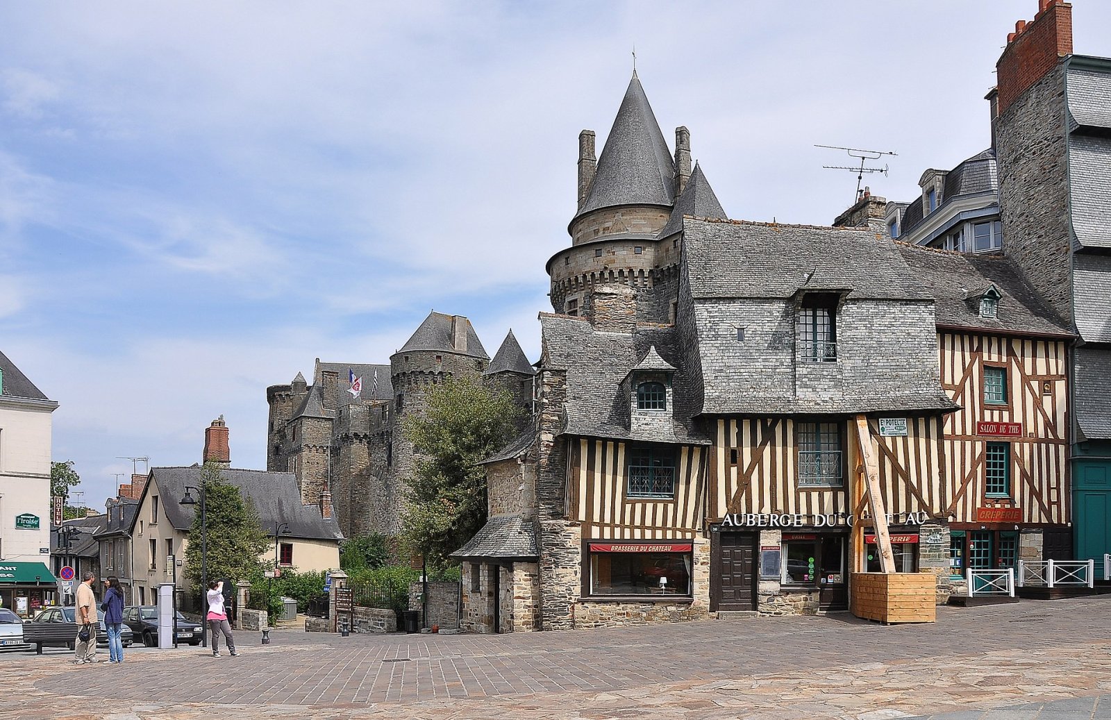 Entdecken Sie den Charme des Château de Vitré in der Bretagne - Vald'Yerre | Secret World Trip Planner