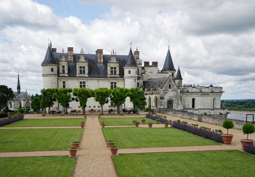 シャンボール城：フランスの歴史への旅 - Amboise | Secret World Trip Planner