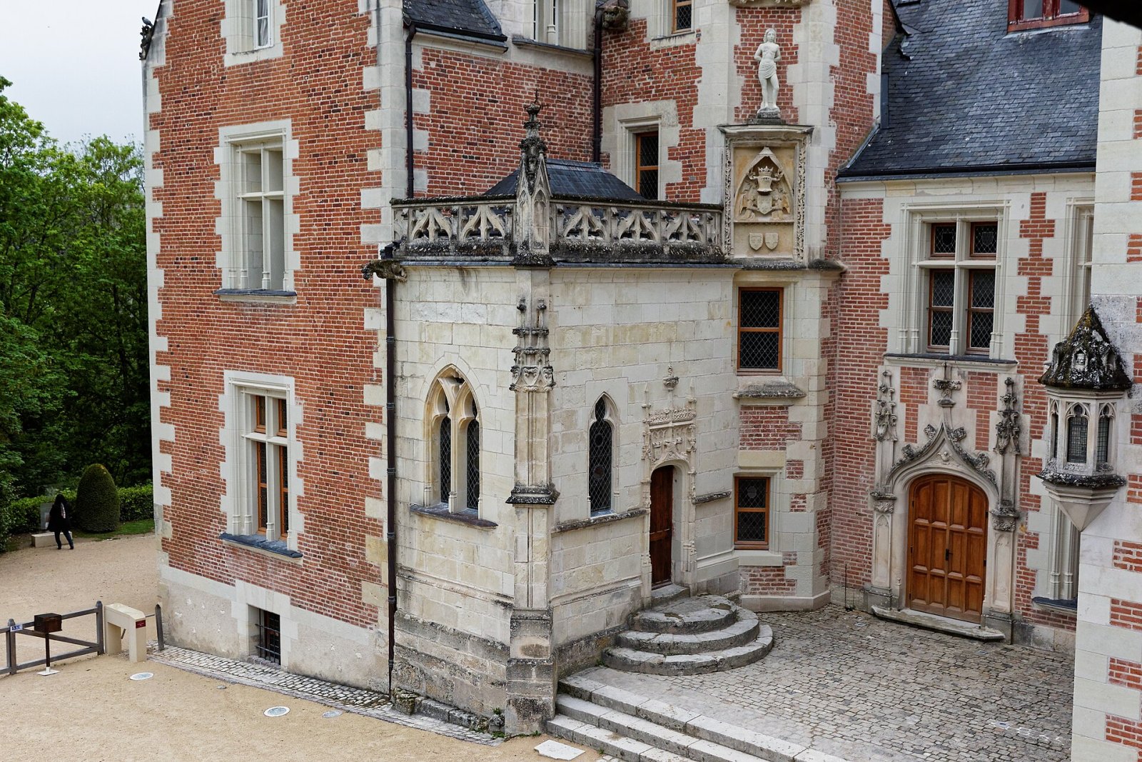 探索阿姆博瓦的克洛斯卢斯城堡魅力 - Amboise | Secret World Trip Planner