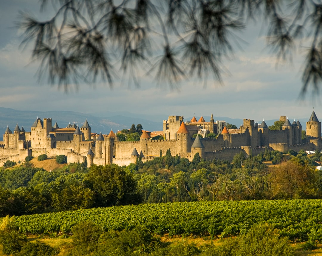 Descubre la Cité de Carcassonne: una joya histórica en Occitania - Carcassonne | Secret World Trip Planner