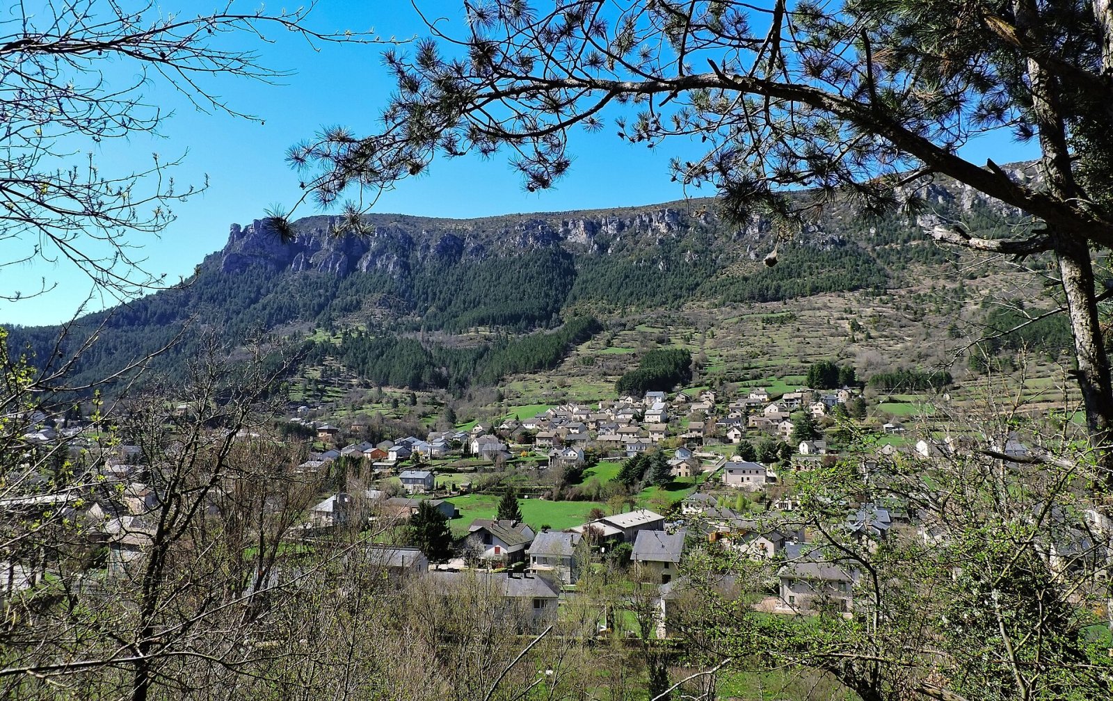 Causse Méjean: Un Paraíso Natural en Occitania - Gorges du Tarn Causses | Secret World Trip Planner