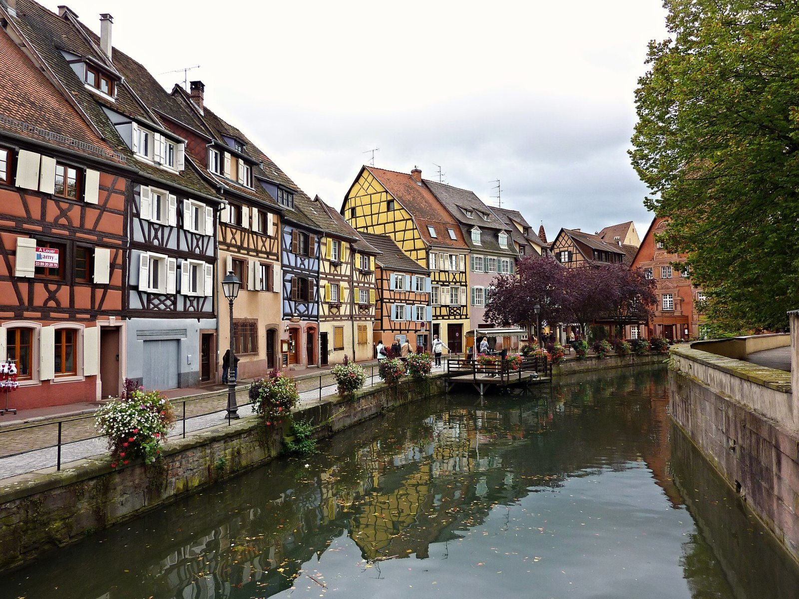 コルマールのアルザスワイン街道を発見しよう - Colmar | Secret World Trip Planner