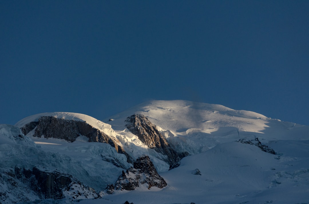 Mont Blanc: El Gigante de los Alpes por Descubrir - Saint-Gervais-les-Bains | Secret World Trip Planner