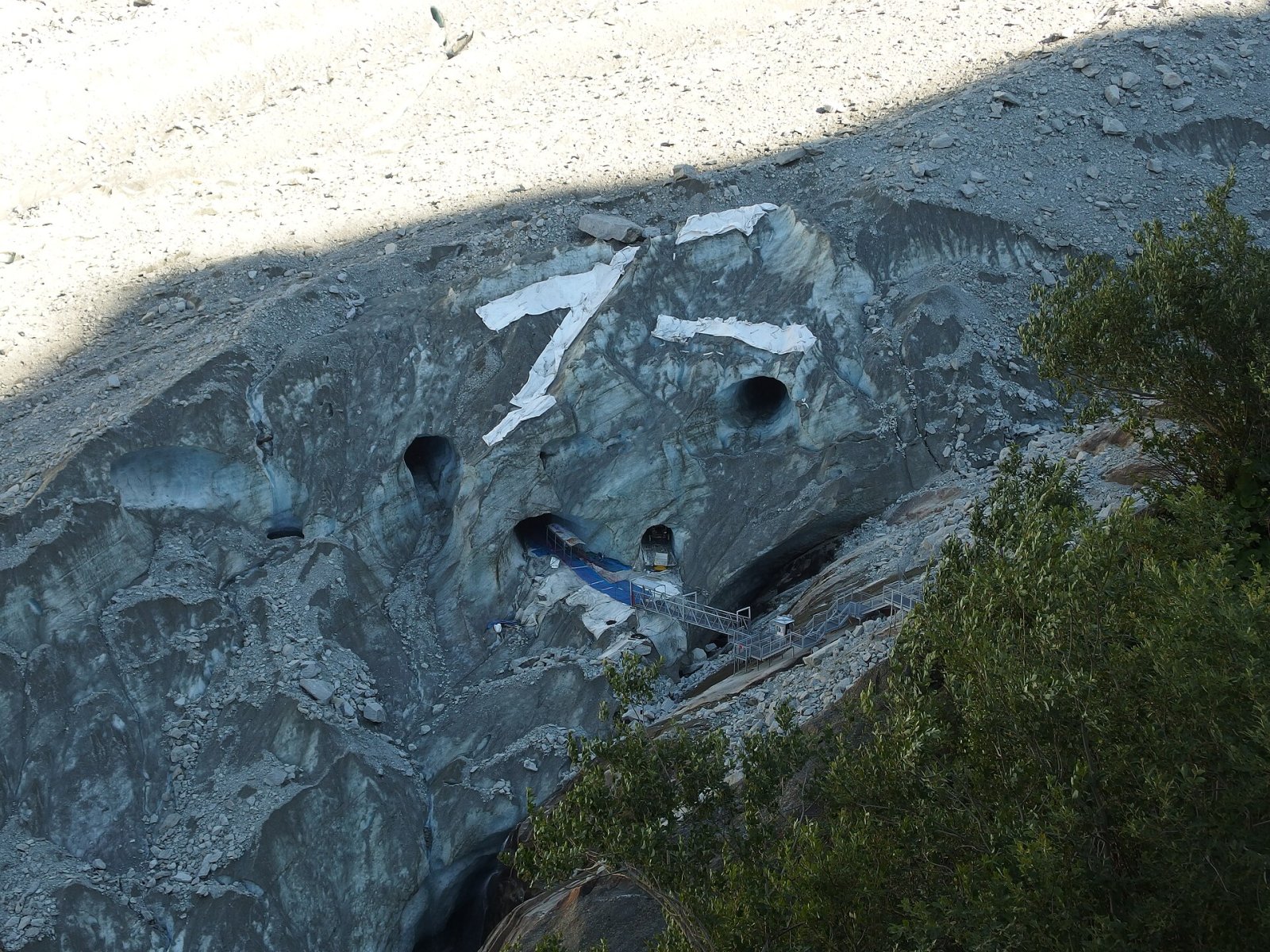 梅尔德冰川：霞慕尼的自然天堂 - Chamonix | Secret World Trip Planner