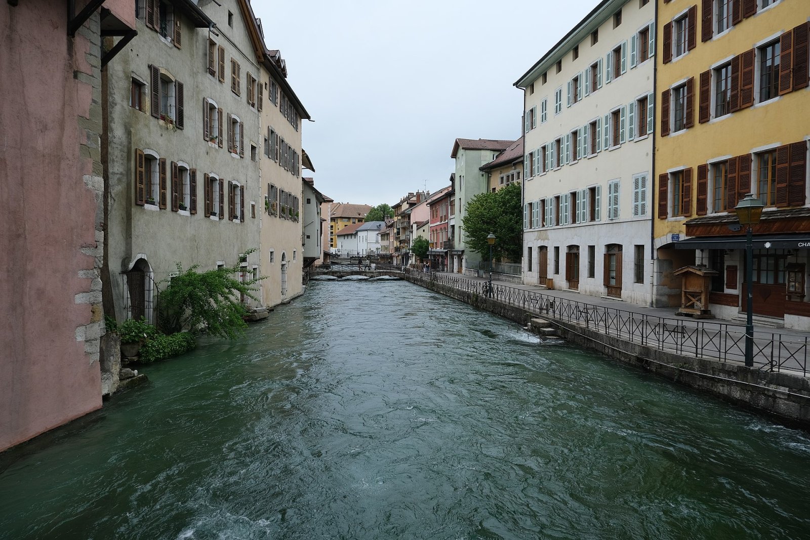 Scopri la Vieille Ville d'Annecy: storia e bellezze nascoste - Annecy | Secret World Trip Planner